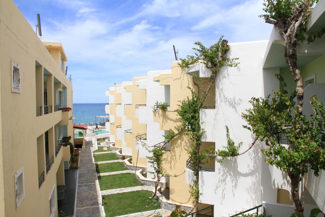 Dedalos Hotel 3*
