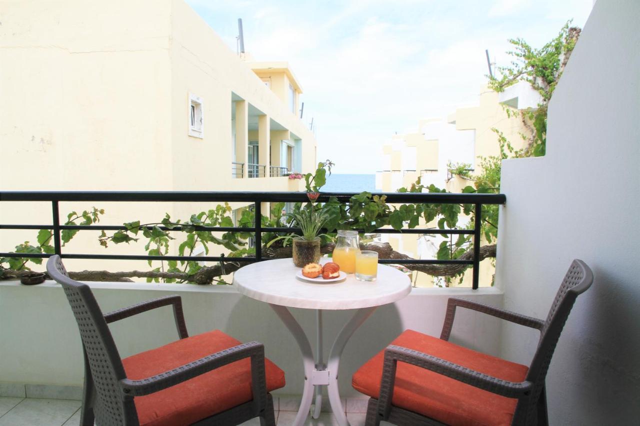 Dedalos Hotel